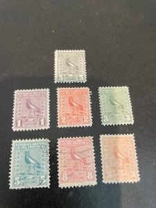 Uruguay sc  317-323 MH+u comp set