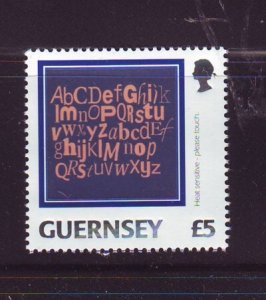 Guernsey Sc 809 2003 £5 Letters of the Alphabet stamp mint NH