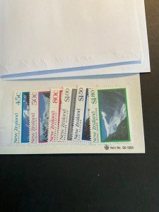 Stamps New Zealand Scott #1104-9 never hinged