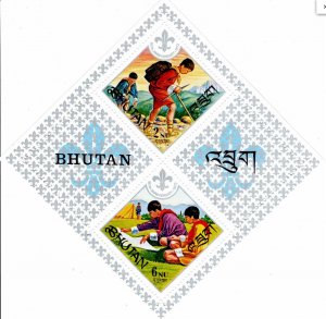 Bhutan 1972 Sc 139a Souvenir Sheet Stamps Boy Scouts 60th Anniversary OG MNH