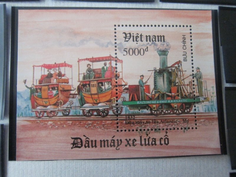 Vietnam 1991 Sc 2274 Train set MNH