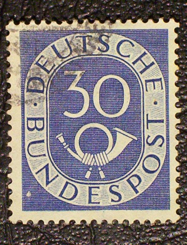 Germany Scott #679 used