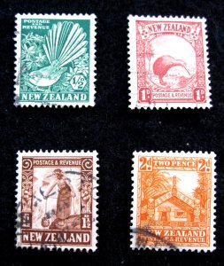 NEW ZEALAND - SCOTT# 185-188 - USED - CAT VAL $14.50