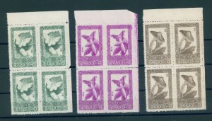 NORTH KOREA, RARE SET SILK FARMING 1965  IN BLOCKS OF 4, NH, VERY FRESH!
