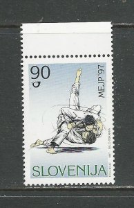 Slovenia Scott catalogue #309 Mint NH