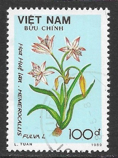 Vietnam # 2032 - Daylily - unused/CTO.....{KZw5}