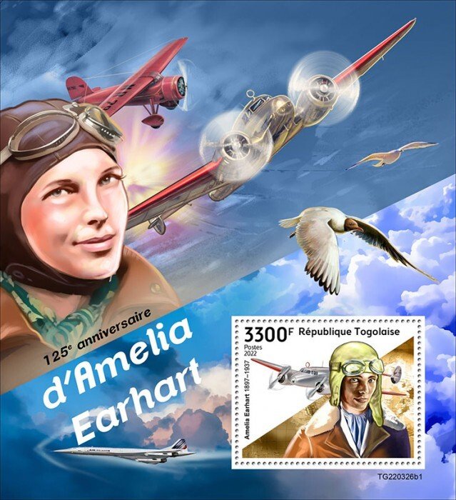 TOGO - 2022 - Amelia Earhart - Perf Souv Sheet  - Mint Never Hinged