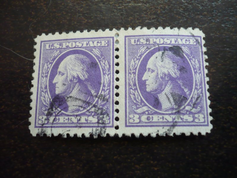 Stamps - USA - Scott# 333 - Used Pair of  Stamps