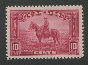 CANADA #223 MINT VF/XF