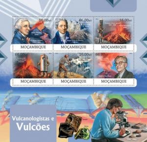 MOZAMBIQUE 2012 SHEET VOLCANOES VULCANOLOGISTS