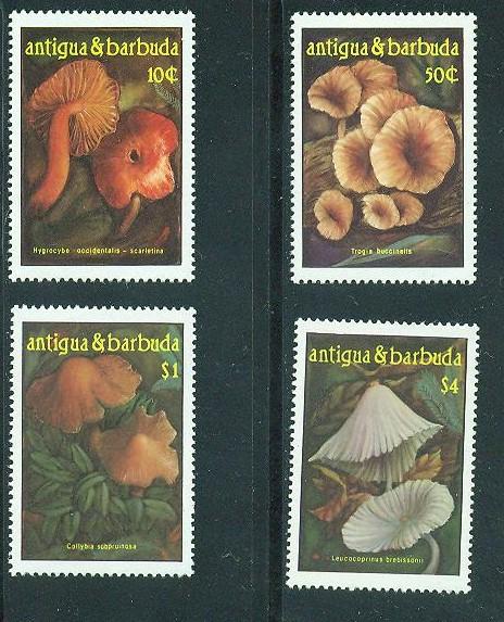 Antigua 1986 Fungi Mushrooms SC 958-962 SG 1042-1045 MNH