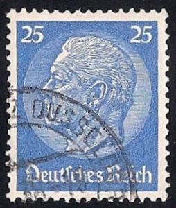 Germany #425 25pf Paul Von Hindenburg used EGRADED VF 79