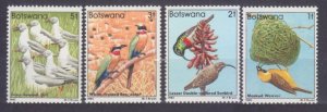 1982 Botswana 299-301,303 Birds 6,30 €