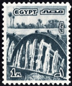 Egypt SC#1056 1m Irrigation Wheels, Fayoum (1978) Used