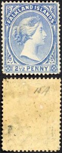 Falkland Is SG27 2 1/2d Pale Chalky Ultramarine M/M (off set on reverse)  Cat 2