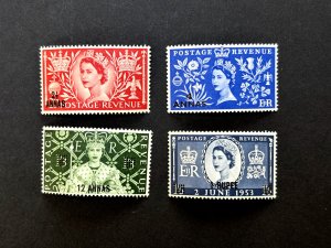 British Postal Agencies: Eastern  Arabia, 1952 Coronation Overprints, MLH set