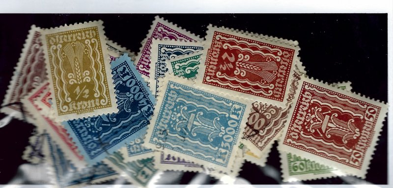 Austria Mix #250-283 & 285-287 Mint & Used F-VF SC$40.00...Such a Deal!