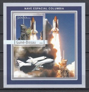 Guinea Bissau, Mi cat. 2076, BL385 A. Columbia Space Shuttle s/sheet.