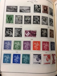 INTERNATIONAL COLLECTION IN SCOTT ALBUM – PORTUGAL TO RUSSIA – 423335