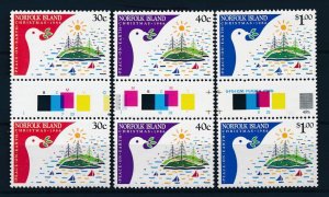 [117121] Norfolk Island 1986 Christmas Dove peace Gutter pairs MNH