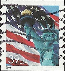 # 3981 Used Flag And Statue Of Liberty