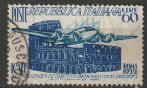 Italy 1952 Sc 611 used toning