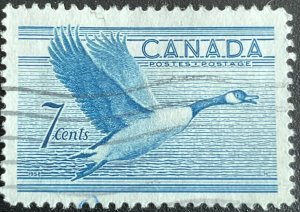 Canada #370 Used Single Canada Goose SCV $.25 L40