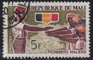 Mali - 1966 - Scott #94 - used - Pioneers