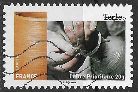 France ~ Scott # 4735 ~ Used ~ Pottery Making