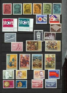 Yugoslavia 1974/76 MNH Art WildlifeAppx 100StampsZA826