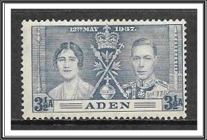 Aden #15 Coronation Issue MH