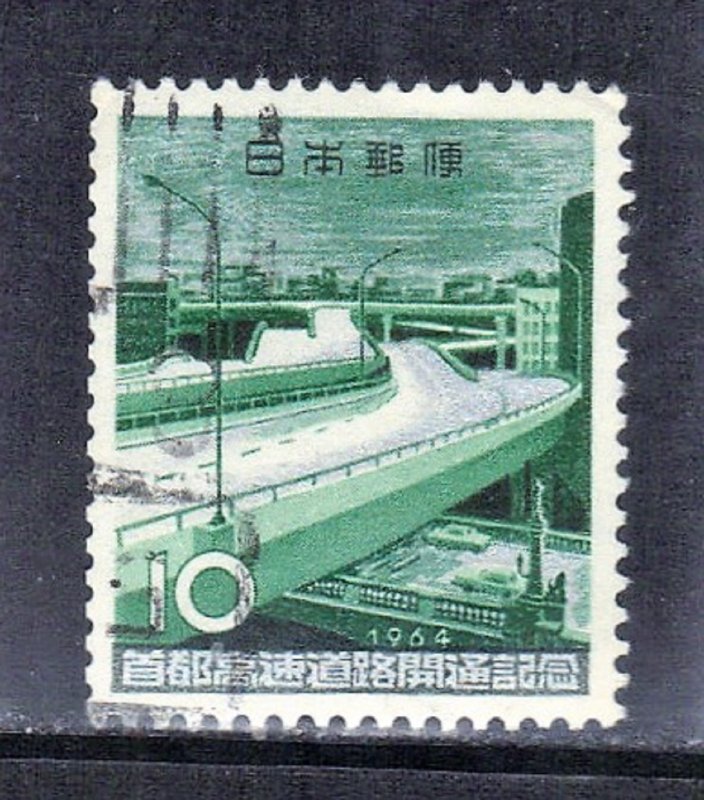 JAPAN SCOTT# 819  1964  10y  TOKYO EXPRESSWAY CROSSING SEE SCAN