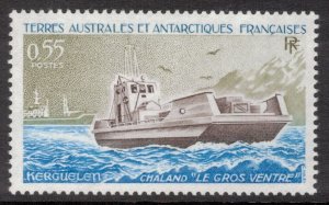 FRENCH ANTARCTIC 1981 Landing Ship; Scott 98, Yvert 95; MNH