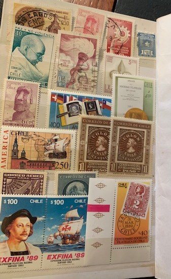 STAMP STATION PERTH Chile Collection in Album 260+ stamps Mint/Hinged