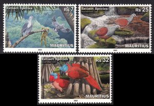 MAURITIUS 2023 BIRDS EXTINCT SPECIES OISEAUX VOGEL UCCELLO AVES