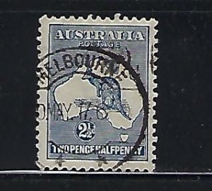 AUSTRALIA SCOTT#39 1915  KANGAROO- WMK 9 (WIDE CROWN/NARROW A)-2 1/2 (BLUE) USED