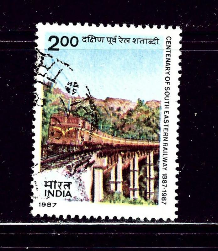 India 1152 Used 1987 Train on trestle