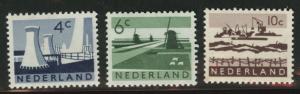 Netherlands Scott 399-403 MH* 1962-66 set of three