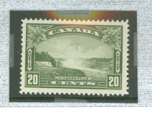 Canada #225v Unused Single