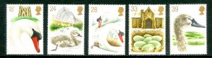 GREAT BRITAIN 1473-77 MNH SCV $5.15 BIN $2.80