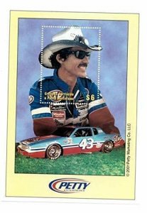 Grenadines 2001 - Richard Petty Nascar - Souvenir Stamp Sheet Scott #2349 - MNH