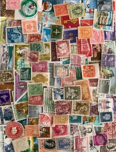 World Mixed Collection Mint + Used 100+ Items Good Value       (WM12)