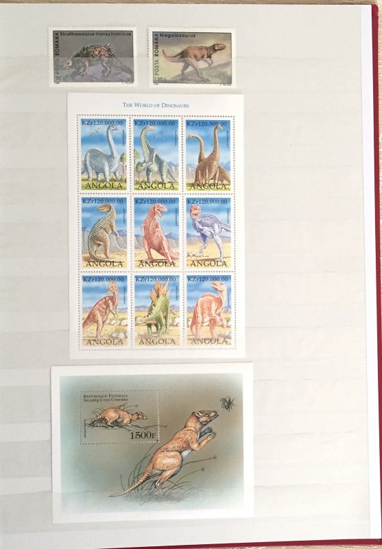 COLLECTION OF BULGARIA STAMPS & MIN/SHTS ( MNH) IN AN ALBUM