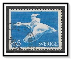 Sweden #762 Riding Wild Goose Used