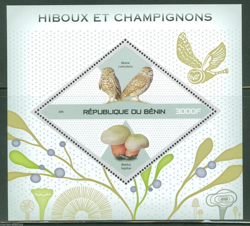 BENIN 2015 OWLS AND MUSHROOMS SOUVENIR SHEET