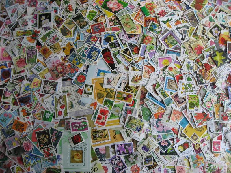 FLOWERS topic 960 different stamps + 12 SS, includes postally used!