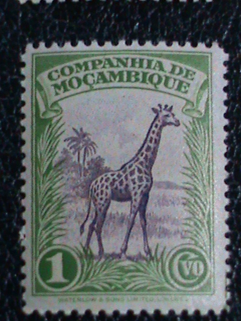 Mozambique Stamp 1850 - Futuristic cars