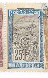 Madagascar #91 25c   (U) CV$1.10