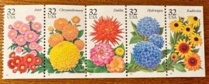 US# 2997a Garden Flowers Booklet Pane of 5 stamps 1995 Mint NH