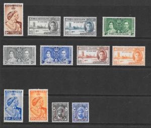 BRITISH COLONIES (444) Omnibus Set Stamps MNH/VLH